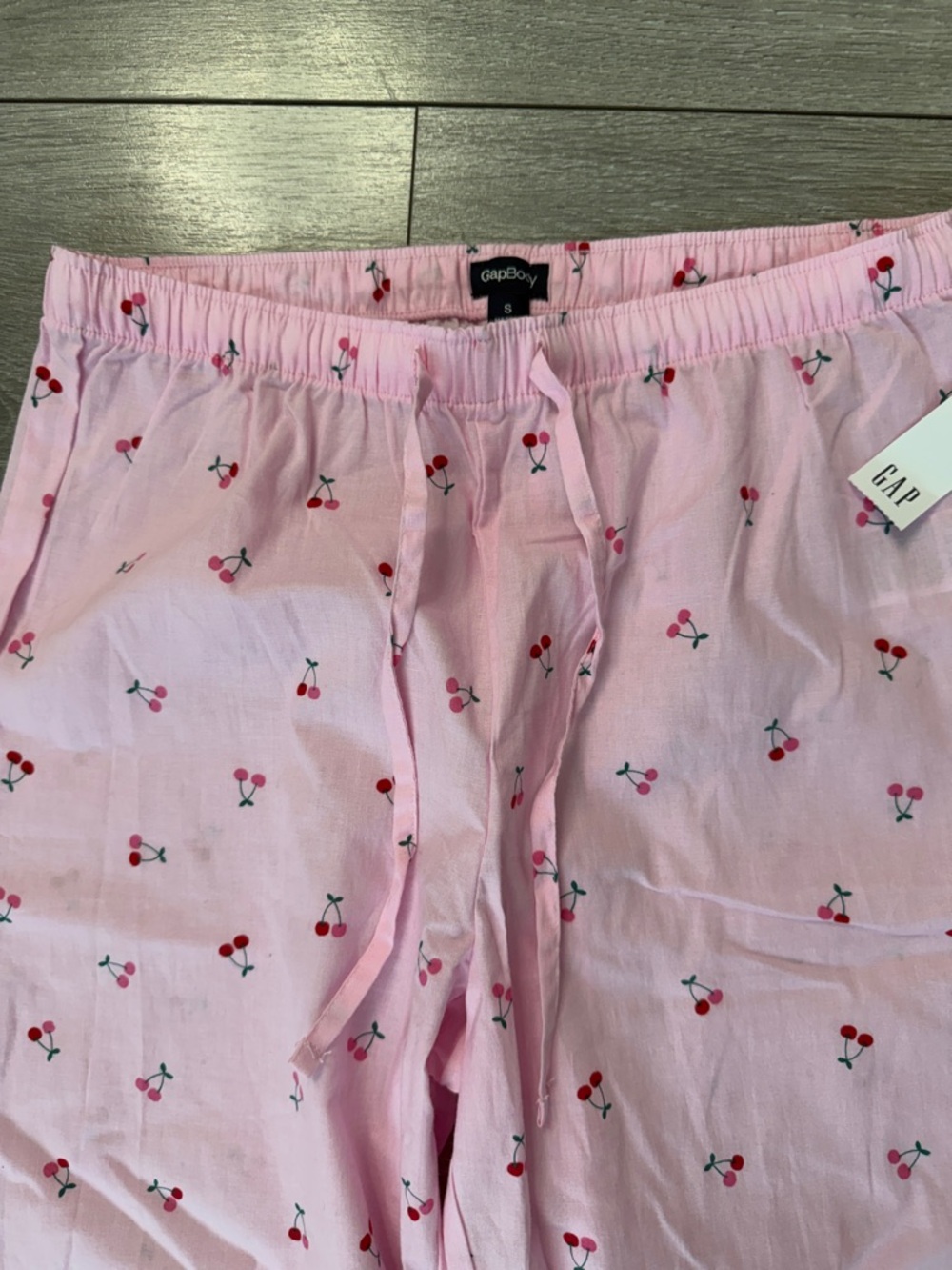 Gap Factory Poplin Cherry Print Pajama Pants Women’s Size Small - Picture 2 of 6